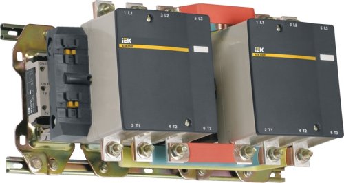 Контактор электромагнитный реверсивный IEK КТИ-64003 400А 230В тип АС3 фото Контактор электромагнитный реверсивный IEK КТИ-64003 400А 230В тип АС3 картинка